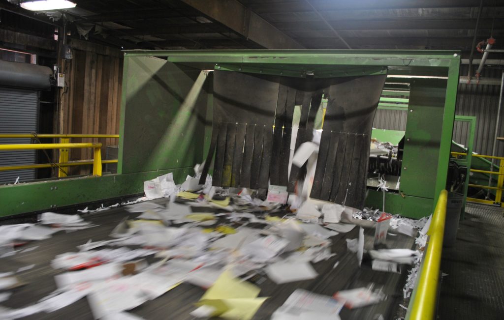 Fines-Screen_WMRA-Ellisor-dry-waste-1-1024×651